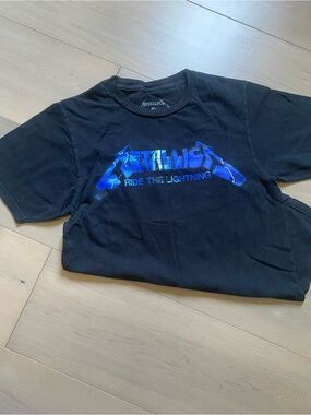 Metallica Ride The Lightning Short Sleeve Tee in Black with Blue Graphic